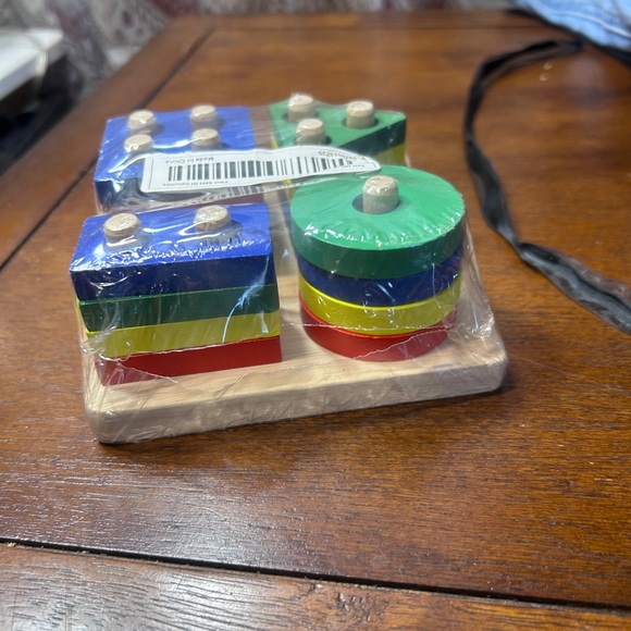 Colorful Wooden Shape Sorting Toy - Picture 3 of 4